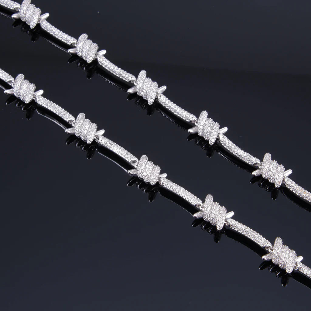 Verolux™ - FREE Iced Barbed Wire Chain