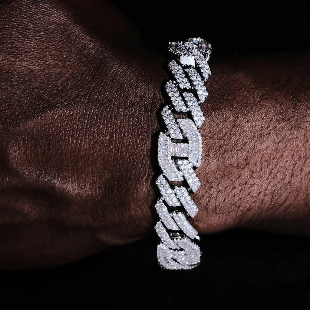 Verolux™ - FREE 18mm Baguette Link Bracelet