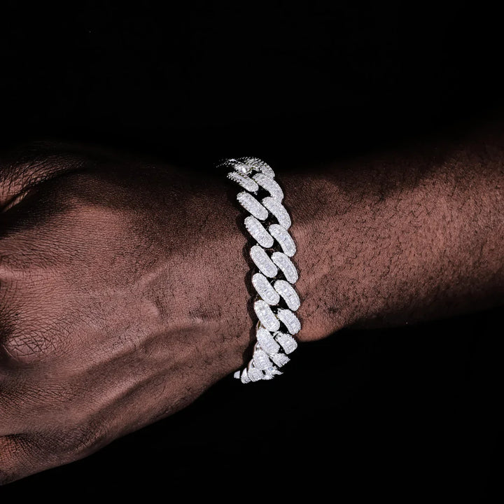 Verolux™ - FREE 15mm Baguette Cuban Bracelet