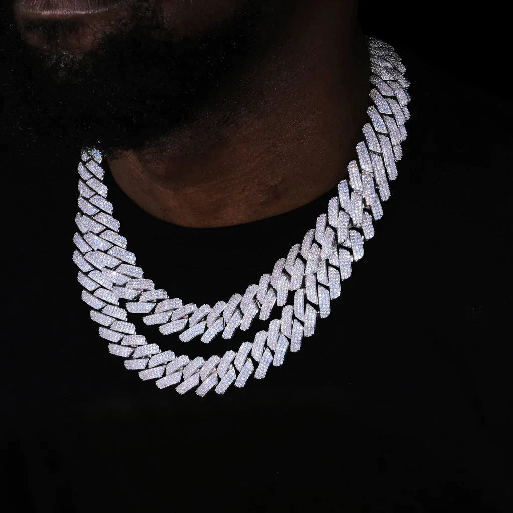 Verolux™ - FREE 19mm Iced Prong Cuban Chain