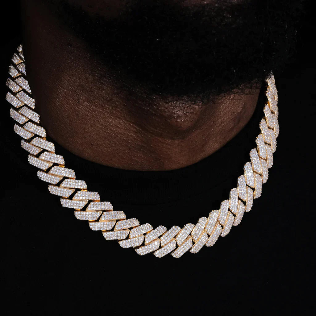 Verolux™ - FREE 19mm Iced Prong Cuban Chain